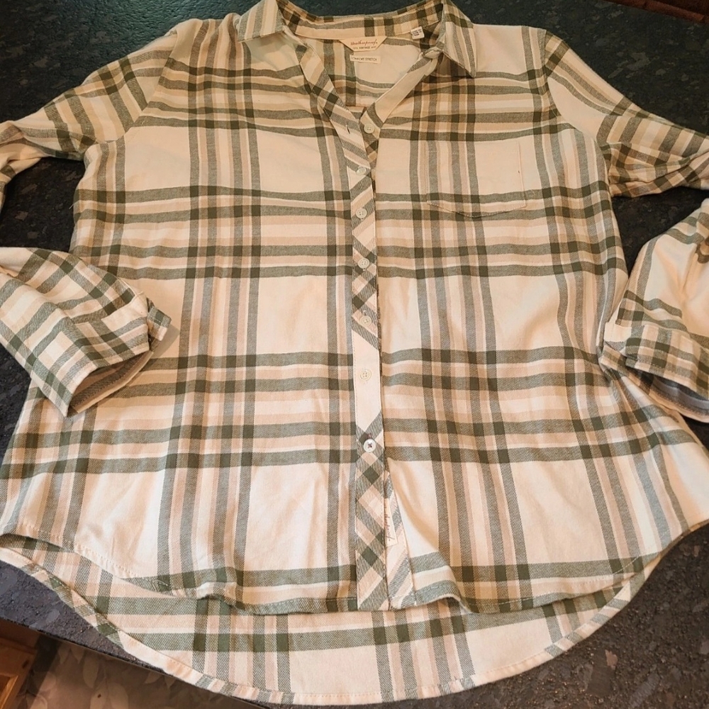 American Vintage Green and White Plaid Button Down Shirt